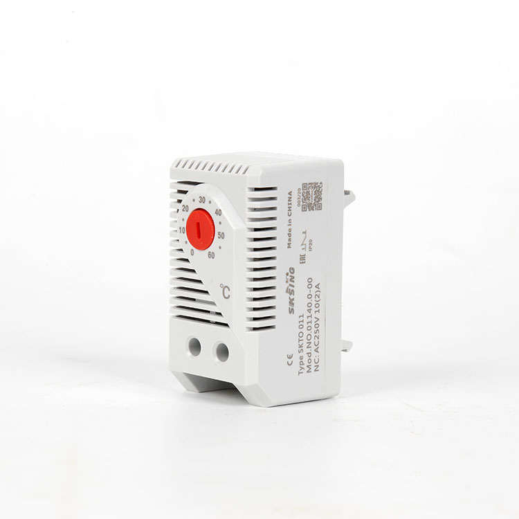 小型自動恒溫調節器SKTO 011